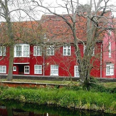 Riverside Hotel Colchester Exterior photo